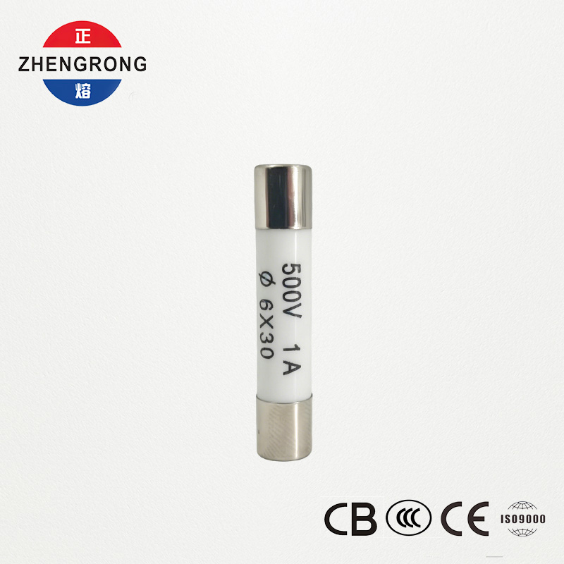 فیوز 6*30 میلی متری R058 1A با کیفیت بالا برای توزیع کنندگان بین المللی
